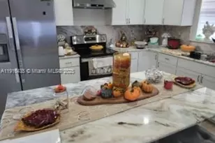 19800 SW 180th Ave, Miami, FL 33187 - Photo 1