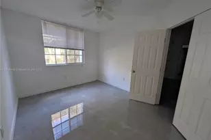 777 SW 111th Way, Pembroke Pines, FL 33025 - Photo 15