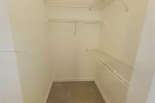 777 SW 111th Way, Pembroke Pines, FL 33025 - Photo 19