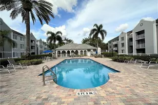 777 SW 111th Way, Pembroke Pines, FL 33025 - Photo 5