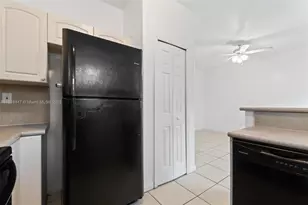 1406 SE 26th Ct, Homestead, FL 33035 - Photo 15