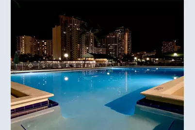 1000 Parkview Dr #518, Hallandale Beach, FL 33009 - Photo 31