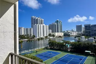 1000 Parkview Dr, Hallandale Beach, FL 33009 - Photo 5