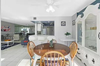 1000 Parkview Dr #518, Hallandale Beach, FL 33009 - Photo 15