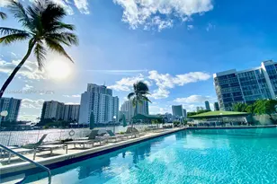 1000 Parkview Dr, Hallandale Beach, FL 33009 - Photo 5