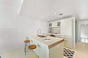 200 Biscayne Blvd Way, Miami, FL 33131 - Photo 3