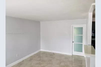 1860 Venice Park Dr #107, North Miami, FL 33181 - Photo 9