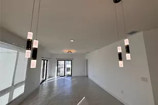 8167 NW 41st St, Doral, FL 33166 - Photo 19