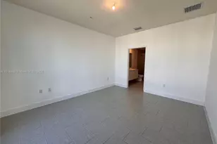 8167 NW 41st St, Doral, FL 33166 - Photo 23