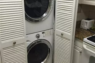 1341 SE 3rd Ave, Dania Beach, FL 33004 - Photo 13