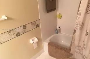 1341 SE 3rd Ave, Dania Beach, FL 33004 - Photo 17