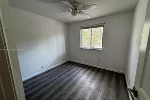 1007 Bamboo Ln, Weston, FL 33327 - Photo 9