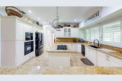 24545 SW 192nd Ave, Homestead, FL 33031 - Photo 17