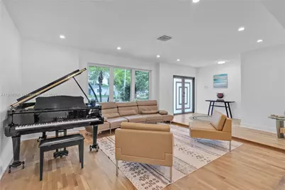 19694 NE 23rd Ct, Miami, FL 33180 - Photo 15