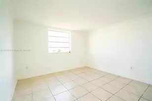 3527 NE 168th St, North Miami Beach, FL 33160 - Photo 15