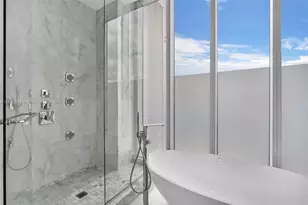 9501 Collins Ave, Surfside, FL 33154 - Photo 37