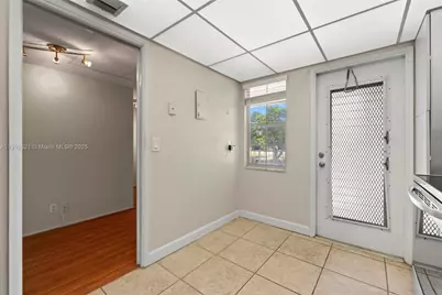 2851 S Palm Aire Dr #205, Pompano Beach, FL 33069 - Photo 7