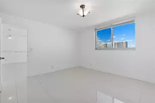 3703 NE 166th St, North Miami Beach, FL 33160 - Photo 27