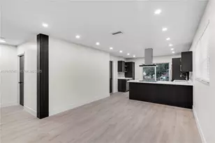 1253 NW 44th St, Miami, FL 33142 - Photo 5