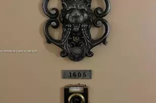 301 174th St, Sunny Isles Beach, FL 33160 - Photo 27