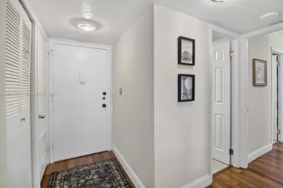 2750 NE 183rd St #506, Aventura, FL 33160 - Photo 7