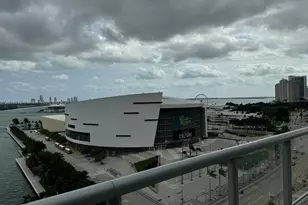 888 Biscayne Blvd, Miami, FL 33132 - Photo 31