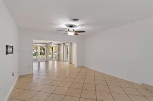 10485 SW 109th St, Miami, FL 33176 - Photo 7