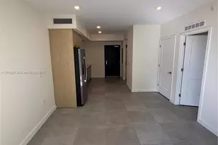 16395 Biscayne Blvd, North Miami Beach, FL 33160 - Photo 1