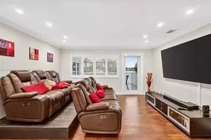20230 NW 7th St, Pembroke Pines, FL 33029 - Photo 27