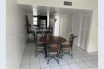 2600 NW 28th St #207-2, Miami, FL 33142 - Photo 3