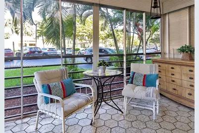 1300 Saint Charles Pl #L12, Pembroke Pines, FL 33026 - Photo 25