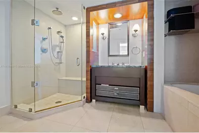 6801 Collins Ave #PH06 (Deed PH 10), Miami Beach, FL 33141 - Photo 21