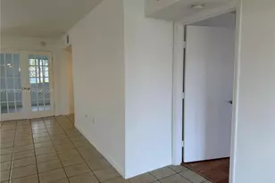 2199 NW 77th Way, Pembroke Pines, FL 33024 - Photo 7