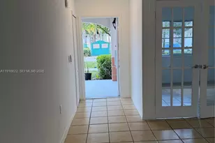 2199 NW 77th Way, Pembroke Pines, FL 33024 - Photo 17