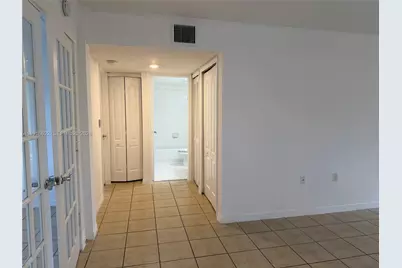 2199 NW 77th Way #104, Pembroke Pines, FL 33024 - Photo 23