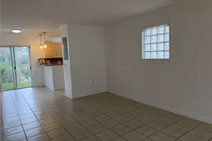 2199 NW 77th Way, Pembroke Pines, FL 33024 - Photo 3