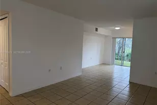 2199 NW 77th Way, Pembroke Pines, FL 33024 - Photo 19
