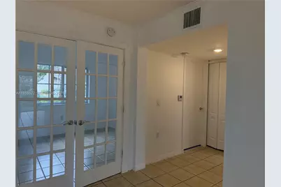 2199 NW 77th Way #104, Pembroke Pines, FL 33024 - Photo 5