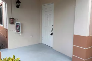 2199 NW 77th Way, Pembroke Pines, FL 33024 - Photo 25