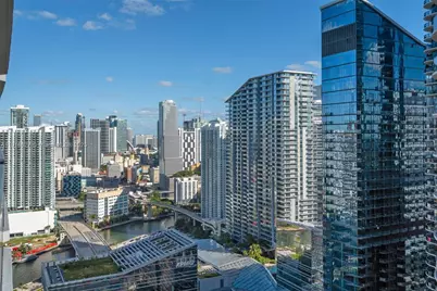 55 SW 9th St #3703, Miami, FL 33130 - Photo 21