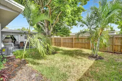 1573 NE 30th Ct, Pompano Beach, FL 33064 - Photo 13