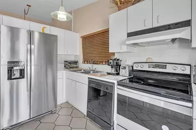 6402 SW 113th Ave, Miami, FL 33173 - Photo 45