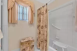 6402 SW 113th Ave, Miami, FL 33173 - Photo 15