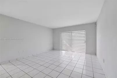 7205 Miami Lakes Dr #B3, Miami Lakes, FL 33014 - Photo 9