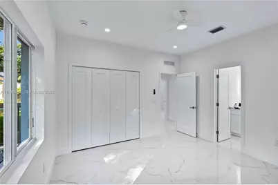 1346 NW 44th St, Miami, FL 33142 - Photo 27