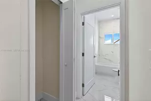 1346 NW 44th St, Miami, FL 33142 - Photo 35