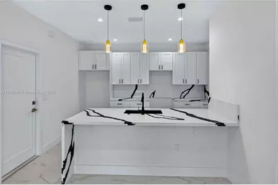 1346 NW 44th St, Miami, FL 33142 - Photo 17