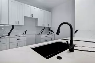 1346 NW 44th St, Miami, FL 33142 - Photo 21