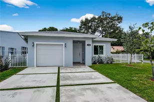 1346 NW 44th St, Miami, FL 33142 - Photo 7