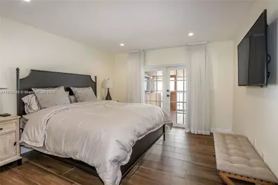 16509 Fox Den Ct, Miami Lakes, FL 33014 - Photo 11